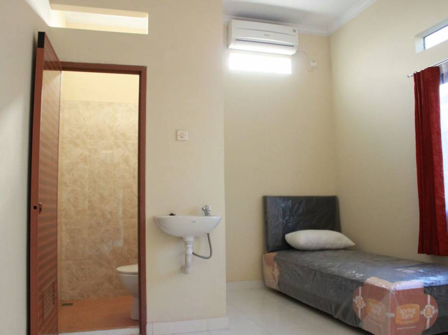 KOST KHUSUS WANITA DEKAT SUMMARECON BEKASI