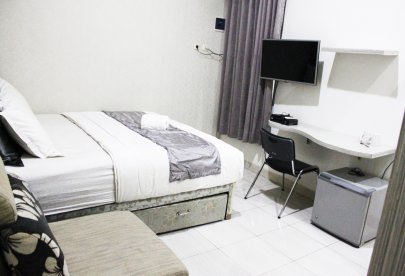 Almuntaha Exclusive Mampang, Kemang, Jaksel