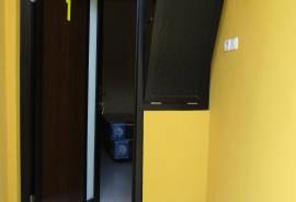 Kost Petemon YellowHouse Sawahan Surabaya