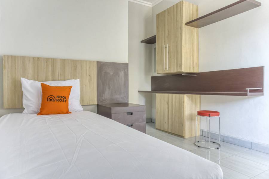 KoolKost near UII Jakal Yogyakarta Kost Putri Jogja, Sleman Murah