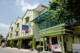 OYO Life 2508 Alba Suites Homestay