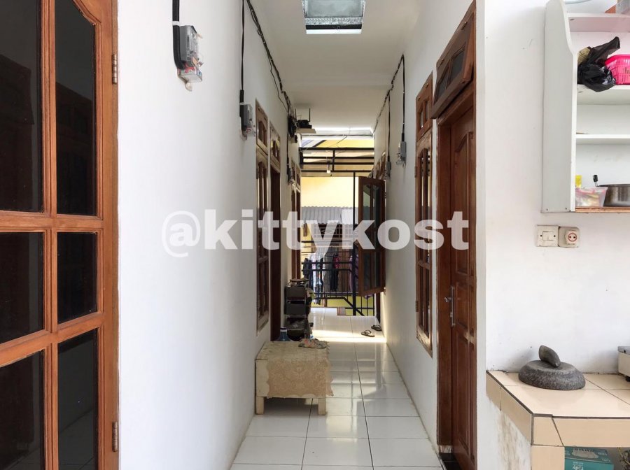 KOST KITTY NON AC WIFI OTISTA KAMPUNG MELAYU JAKARTA TIMUR