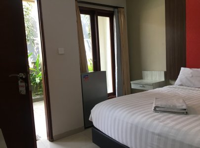 Kost Lengkap Sunset Road Seminyak