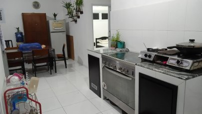 Homestay / kost khusus putri pusat kota bogor  dekat dengan Botani Square