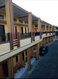 Ratu kost ekslusif