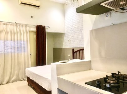 RUMAH KOS/KOST/Home Stay  AC EKSLUSIF DI KOTA GRESIK JAWA TIMUR