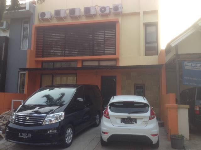 Kos UPH Karawaci Jakarta Lavoston Home
