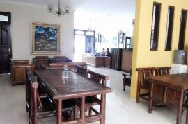 Kos dan Homestay Pringhouse Kertomenanggal Surabaya