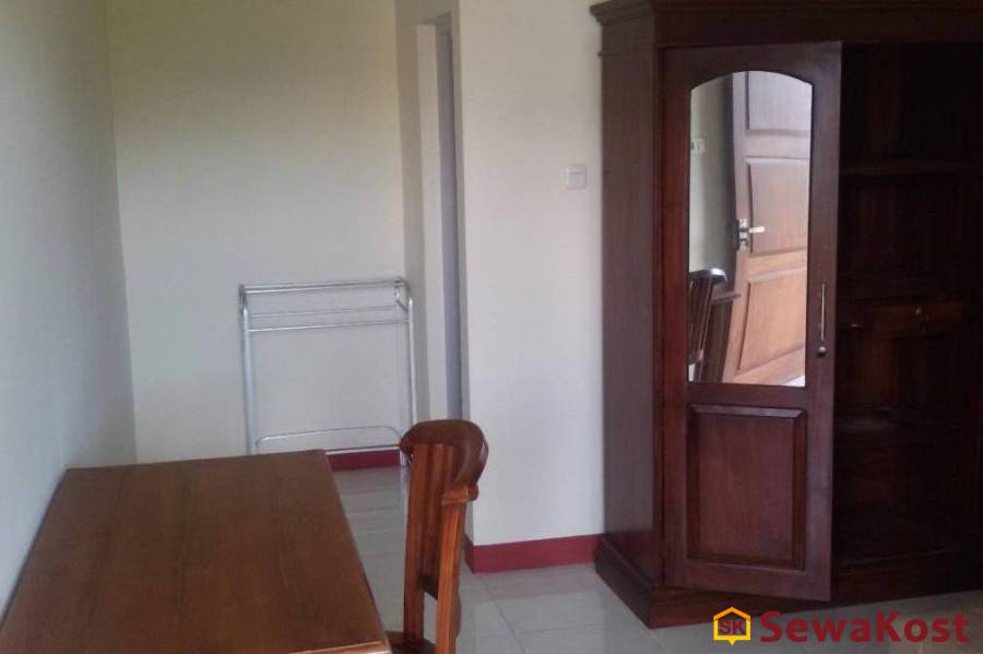 Kos Putri AC Murah Kamar Mandi Dalam 100m dari Undip Tembalang