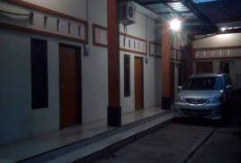 Sj kost (kost khusus putri)