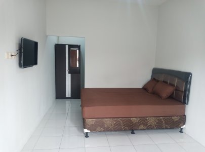 Kost Griya Rafa,  pondok kelapa