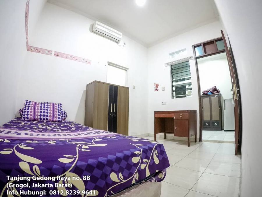  Kost  Putri dekat Untar Trisakti Nyaman 