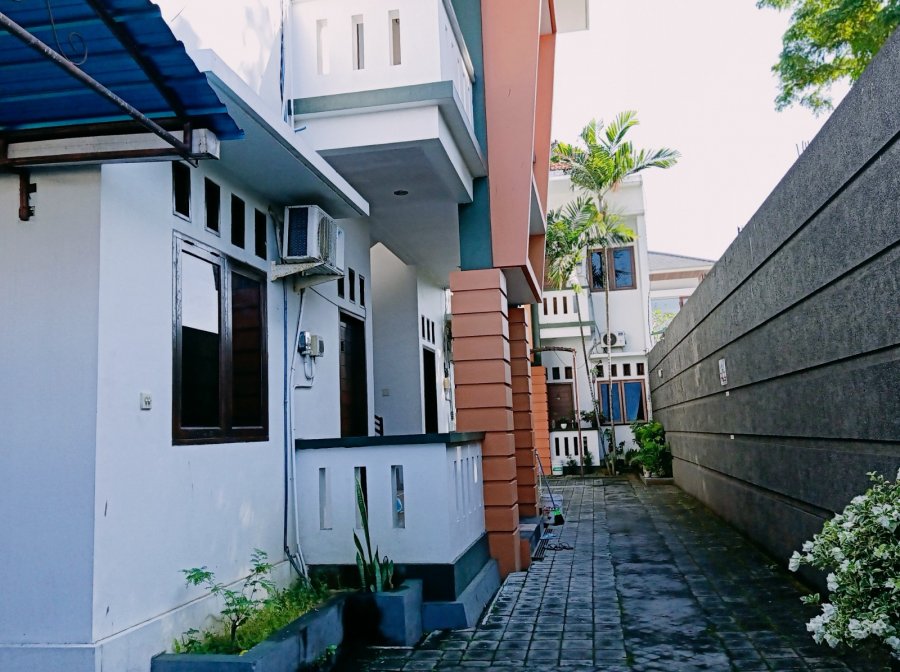 Kos lengkap murah dan nyaman di Denpasar Kost Campur Bali, Denpasar Murah