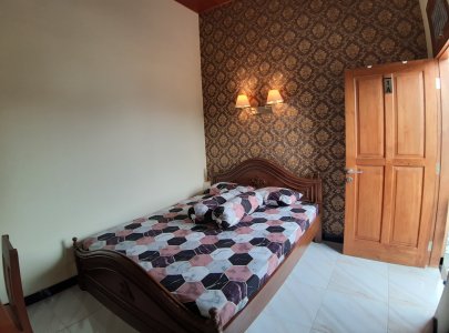 Lusa home syari'ah kost eksklusif dan guest house