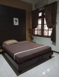 KAMAR KOST EKSKLUSIF DENGAN ENSUITE  DI TEBET, AKSES TERBAIK