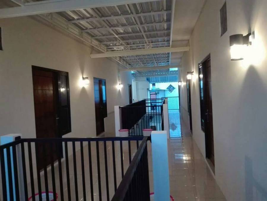 kost mingguan/bulanan H Budiono