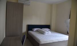 Kamar tidur king size bed