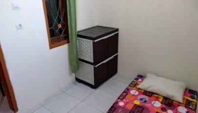 Menyewakan Kamar Kos lokasi tengah kota Bandung (Wanita & Pasutri)