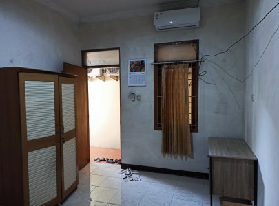 Kost rawamangun 