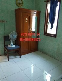 Kost Kemang Putri Home 24