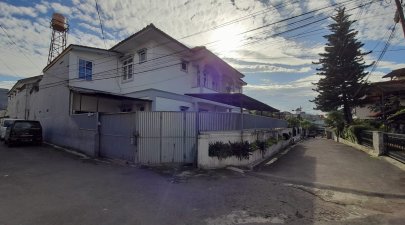 Tampak Depan (Jl. Tb Ismail XVII no. 1)