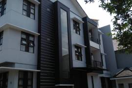 Kost Eksklusif Putra Putri, Dago, Bandung: Bangunan Minimalis Baru, Lux, Design Hotel, Fasilitas Len