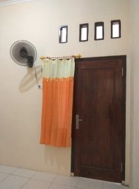 KOST PUTRI DAN PASUTRI DI PEDURUNGAN