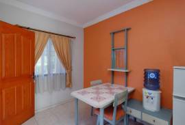 (Penginapan Keluarga) SESARI Guest House/Kost Eksklusif SEMARANG