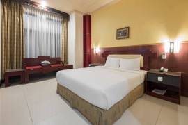 OYO 821 Hotel Dinasti