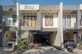 OYO 824 Makassar Guest House
