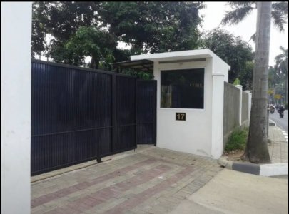 Kost Eksklusif Rumah 17 Pondok Indah