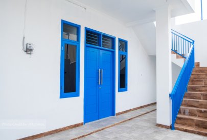 White Blue Kost Bintaro Tangerang Selatan (Dekat Kampus STAN)