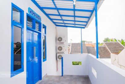 White Blue Kost Bintaro Tangerang Selatan (Dekat Kampus STAN)