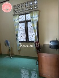 Kost Ibu Umi Cipayung