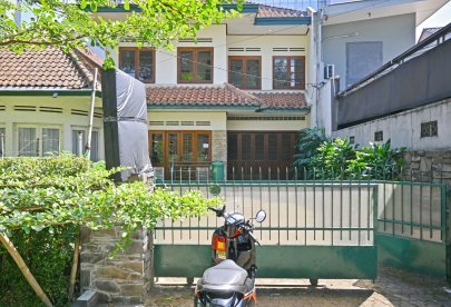 Kost Putri Dekat UNISBA Termasuk Listrik - GS9A House Trunojoyo Bandung