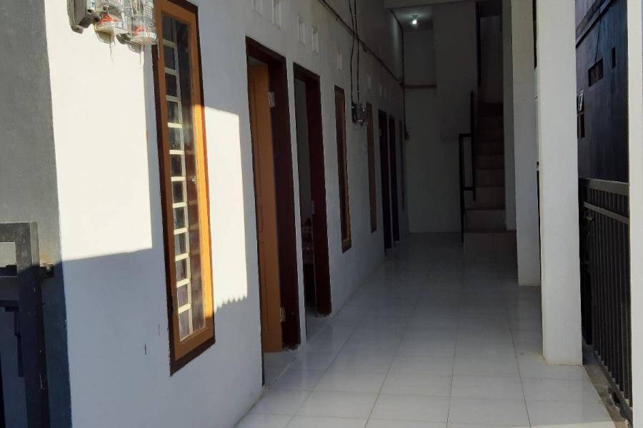 Terima kost mingguan/bulanan