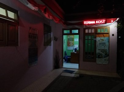 Menerima Kost Putri Lokasi Strategis Daerah Pasar Ace BSB City Mijen Kota Semarang