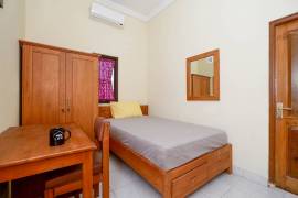 OYO Life 1461 Arimbi Kost Semarang