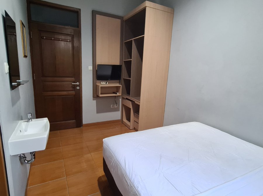 Kost Rasa Hotel di Pusat bisnis Jakarta dekat Stasiun Manggarai - Kost