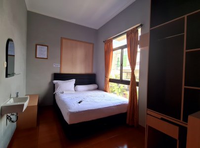 Kost Rasa Hotel di Pusat bisnis Jakarta dekat Stasiun Manggarai - Kost