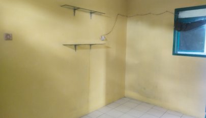 Kosan ibu ida baru renovasi 