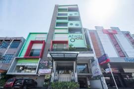 Capital O 1276 Aswin Hotel & Spa Makassar
