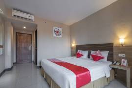OYO 1081 Allson City Hotel Makassar