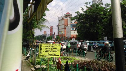 Kos muslimah depan PGC Cililitan Murah