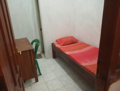 kost B12 Sukolilo -surabaya 