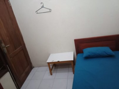 Kost Putra Bu Irene