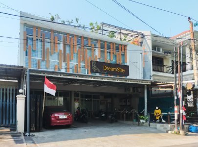 Dreamstay Guest House Siliwangi Semarang - Kost Bulanan Exclusive dengan Rooftop 