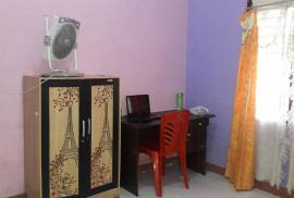 Kosan Putri Almira,   Fasilitas Komplit Harga Irit.