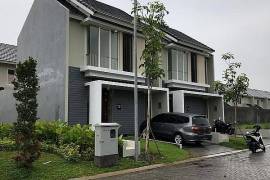 RUMAH Disewakan North West Park Citraland Surabaya