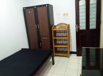 Kost Strategis di sebelah RS Bhakti Mulia, Slipi